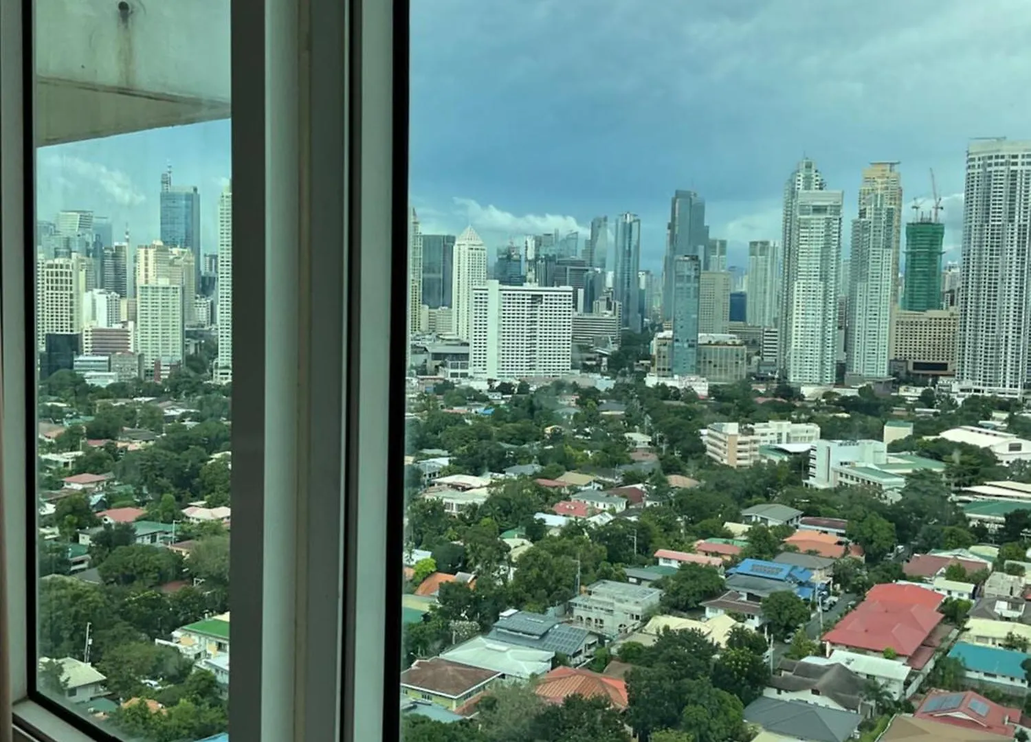 Apartment Clazzy Home At San Lorenzo Manila Philippines